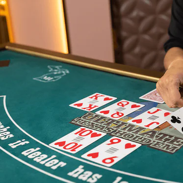 Live poker table